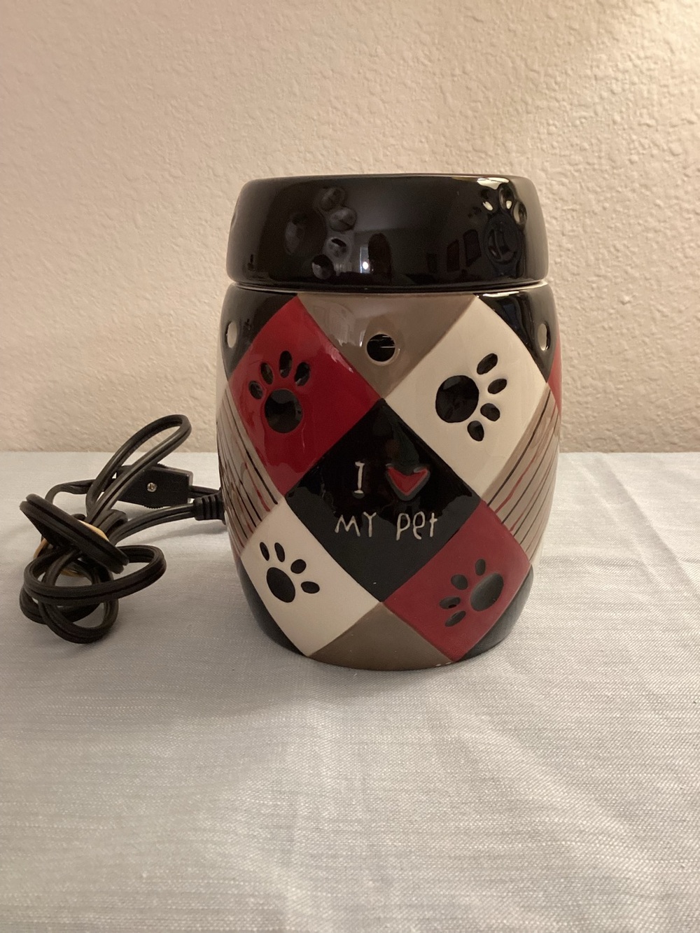 Scentsy "I Love My Pet" Full Size Wax Fragrance Warmer From 2009 Retired - NIB